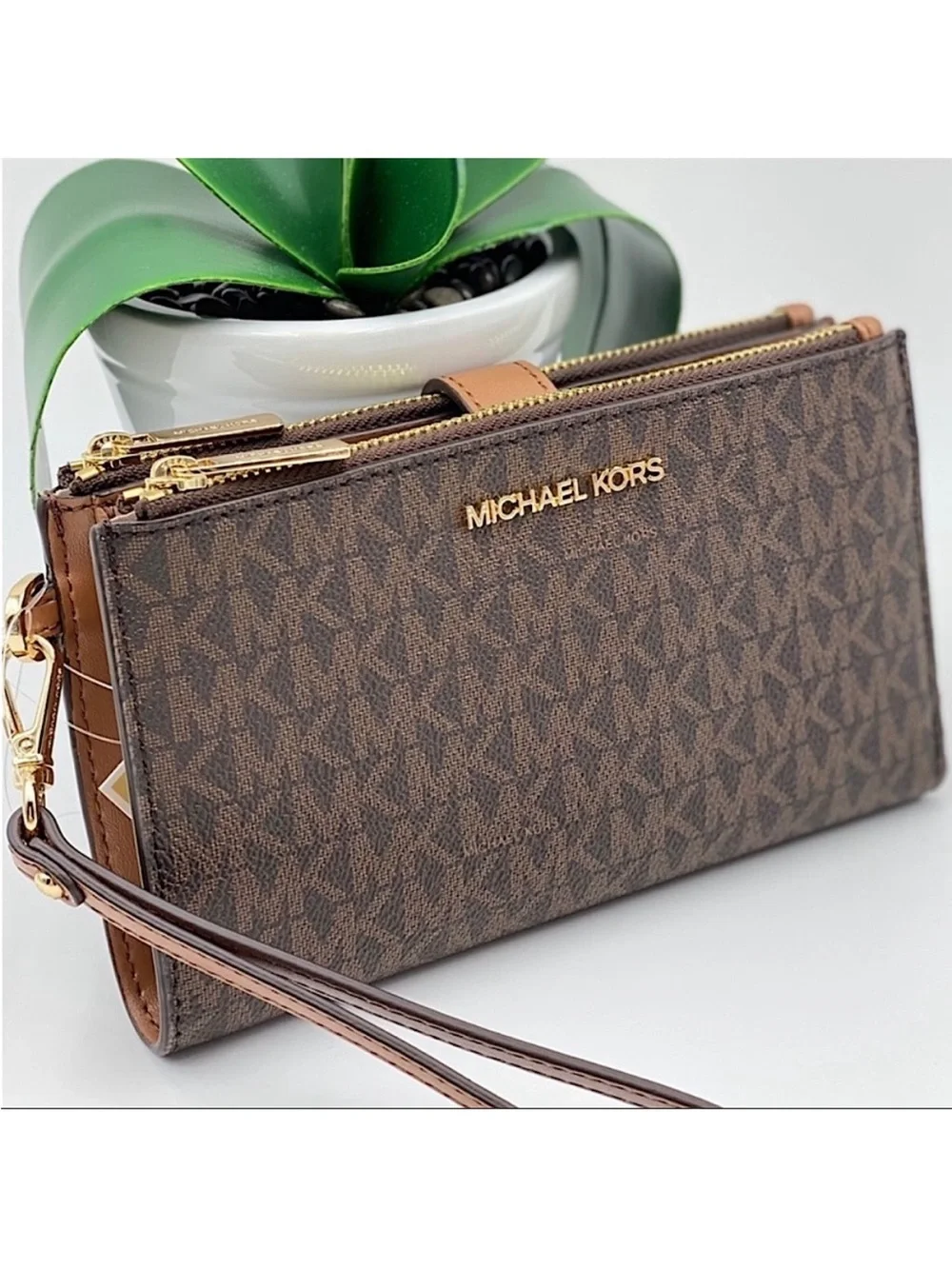 Michael Kors Jet Set Travel Double Zip Wallet Wristlet Brown
